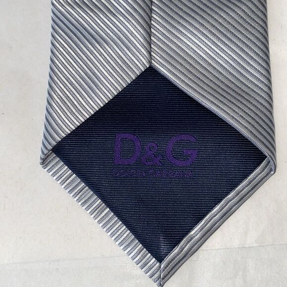 Dolce & Gabbana 100% Silk Neck Tie - Picture 2 of 7